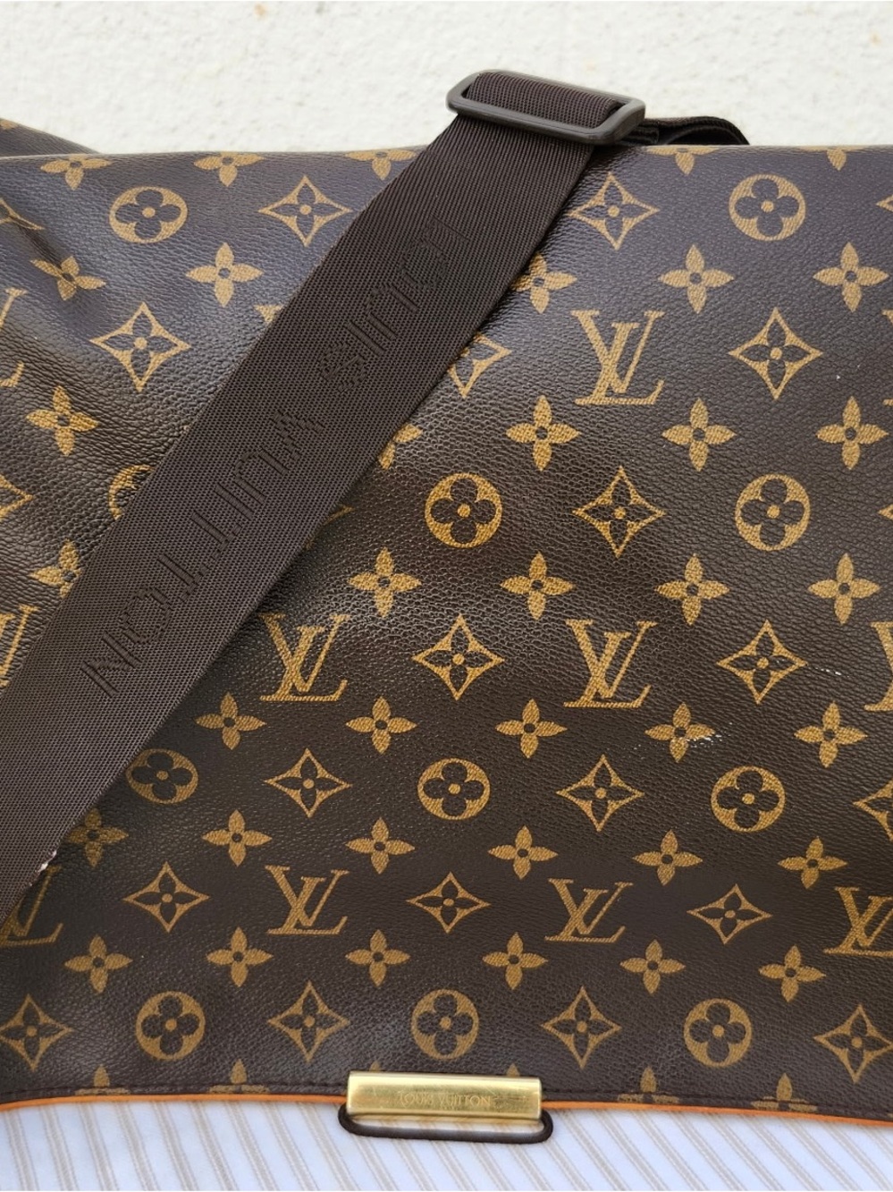 Louis Vuitton Vintage Monogram Messenger Bag GM Crossbody Made in Spain